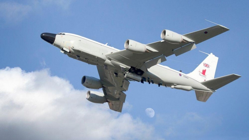 Flightradar зафиксировал у берегов Крыма британский самолет-разведчик
