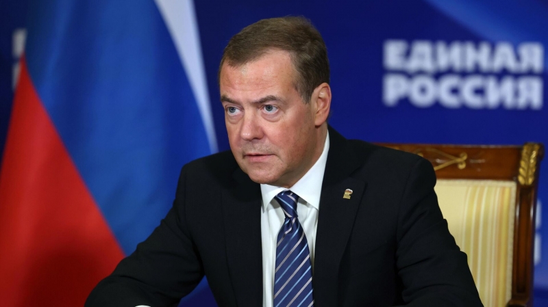 "Что такое Украина и где оно находится": Медведев вступился за американцев
