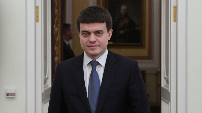 Котюков уволил сидящего под домашним арестом красноярского министра