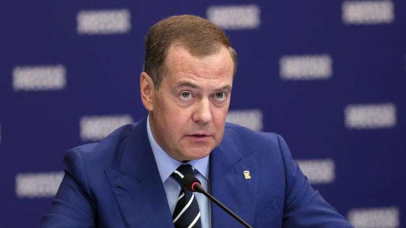 Медведев предупредил о последствиях появления "четвертого рейха"