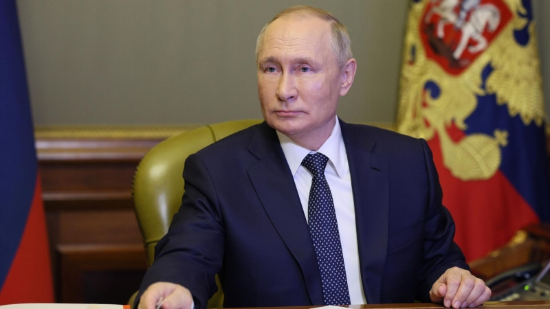 Путин: Россия будет и далее выступать одним из центров мировой политики
