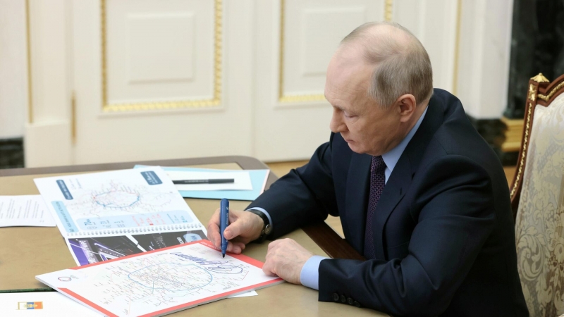 Путин рассказал, зачем конкуренты России используют агентуру и маргиналов