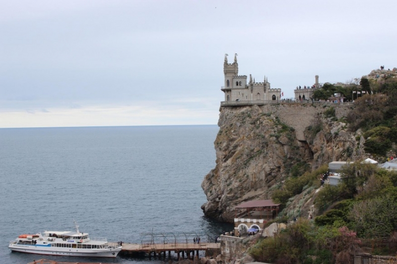 Топовые отели Крыма снизили цены для привлечения туристов на 10-40%