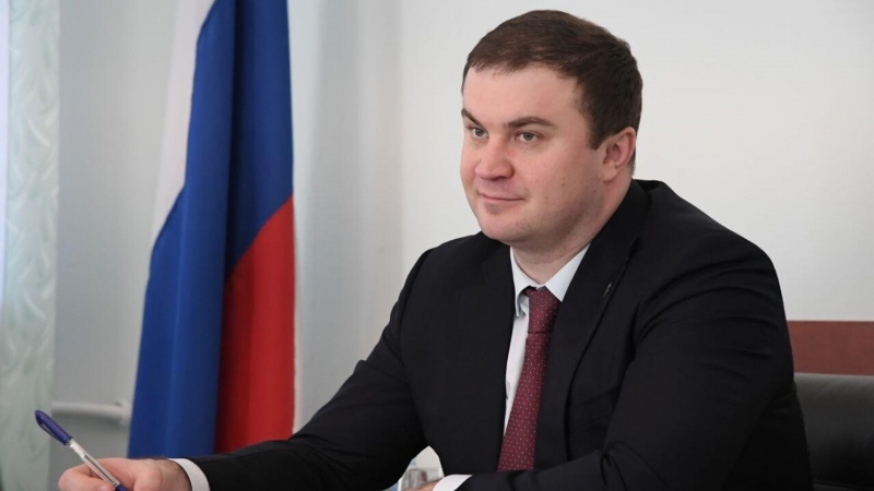 Глава Омской области уволил министра цифрового развития и связи региона
