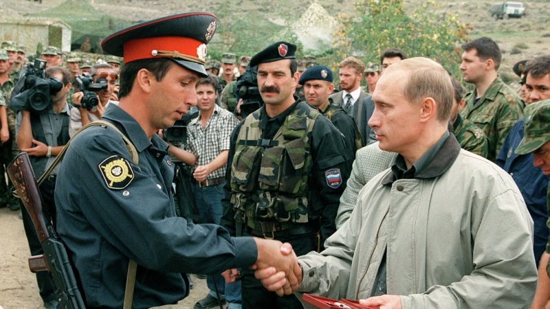 Меликов рассказал о близкой связи между Путиным и Дагестаном