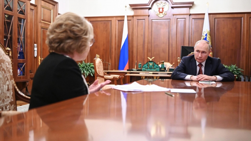 Матвиенко поблагодарила Путина за уважение к институту парламентаризма