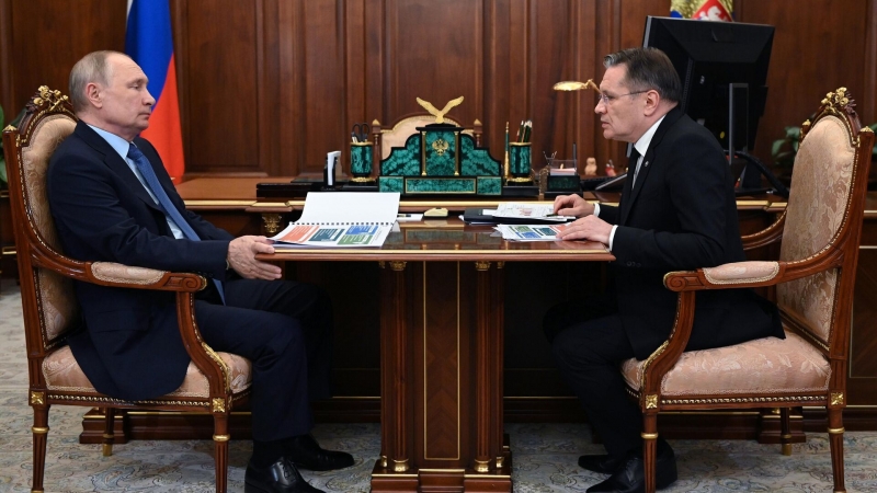 Путин проводит встречу с главой "Росатома"