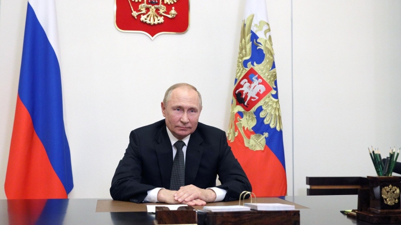 Россия по-прежнему выступает за многополярный мир, заявил Путин