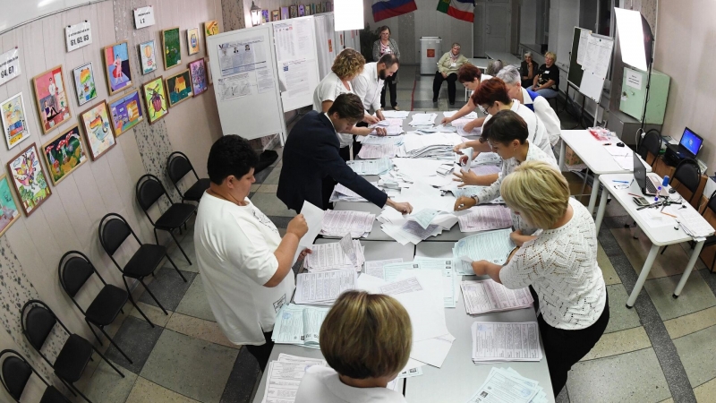 На выборах губернатора Приморья проголосовала почти половина избирателей