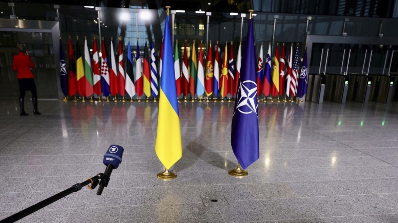 Поставки негуманного оружия Киеву НАТО ничего не изменят, заявили в ОБСЕ