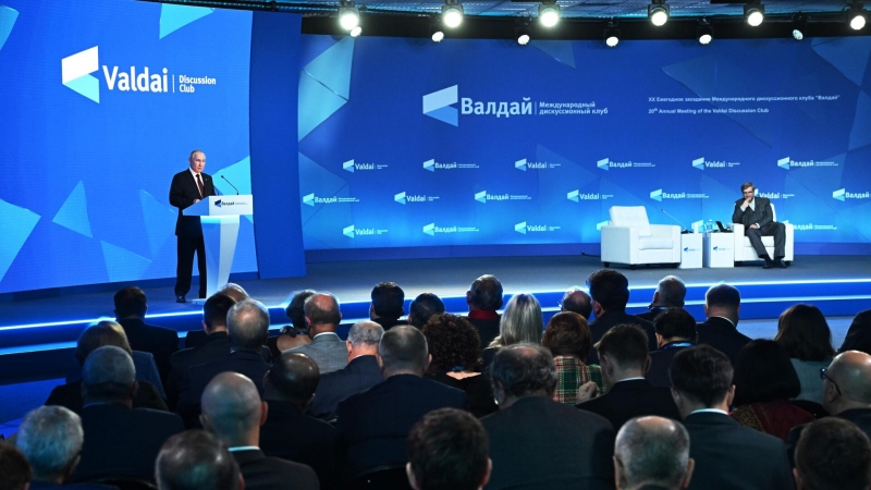 Путин отдал должное "Валдаю" как информационной площадке, заявил Песков