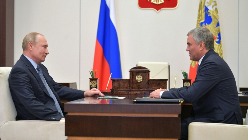 Володин в поздравлении президенту заявил, что Путин спас Россию