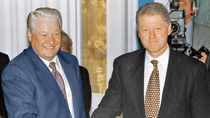 Ельцин предлагал Клинтону вступление России в НАТО первой при расширении