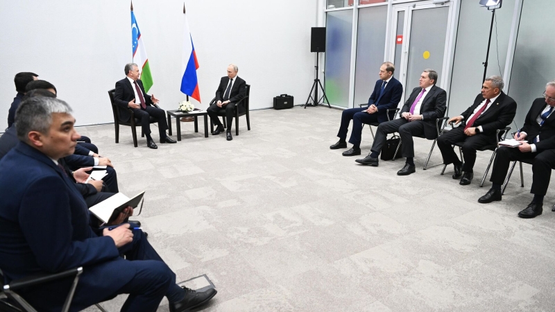 В Казани началась встреча Путина и Мирзиеева