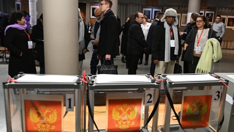 Более 4 миллионов человек проголосовали во второй день в Москве на выборах
