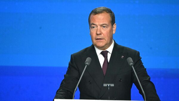 Медведев назвал спецоперацию на Украине вынужденным ответом России