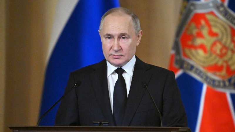 Путин сообщил о планах отдельно пообщаться с лидерами думских фракций