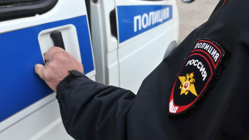 Жителя Екатеринбурга задержали при попытке испортить урну для бюллетеней