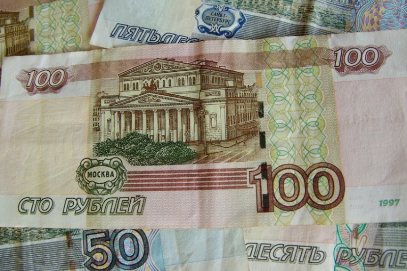По сообщению от СФР за стаж каждому доплатят более 10 тыс. рублей – кто в списках