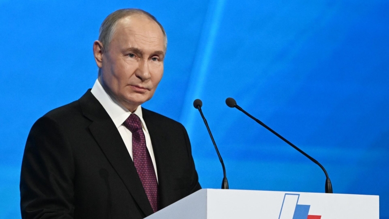 Путин призвал принимать ключевые законы в единой логике