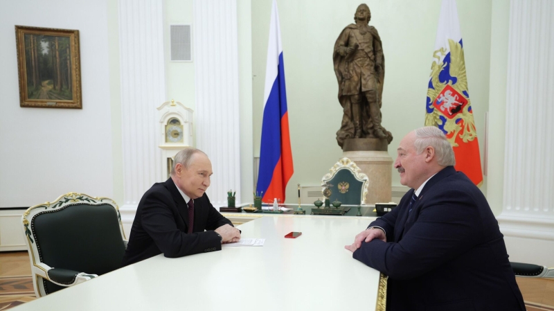 Путин и Лукашенко рассказали, о чем говорили на встрече 8 мая