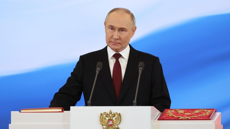Путин поблагодарил АСИ за предложения, вошедшие в послание президента