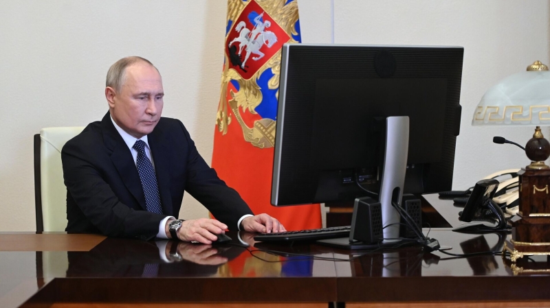 Путин заявил, что деловые качества членов правительства будут востребованы