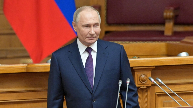 Российские телеканалы закладывают час на инаугурацию Путина