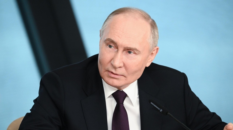 "Путин шлет сигнал". СМИ забили тревогу из-за маневра России у границ США