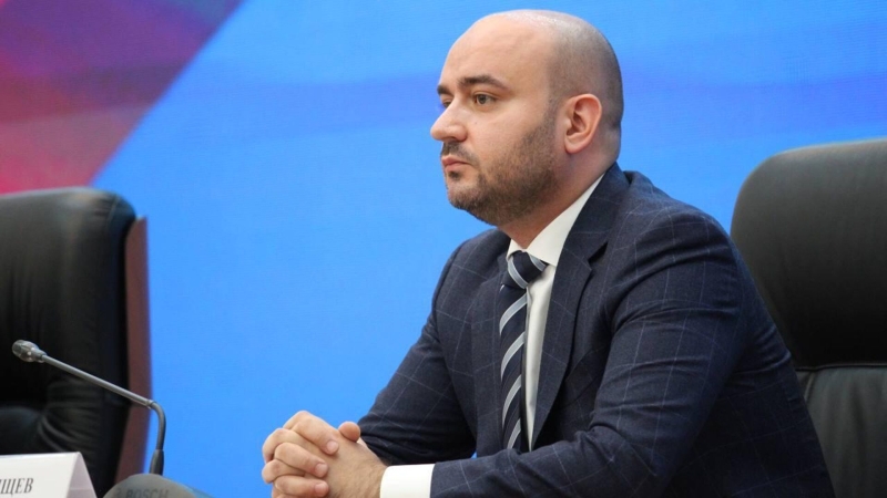 Врио главы Самарской области подал документы для участия в выборах
