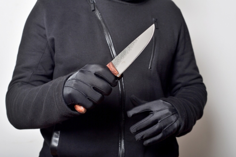 На Эльмаше в Екатеринбурге произошла поножовщина — изрезали мужчину