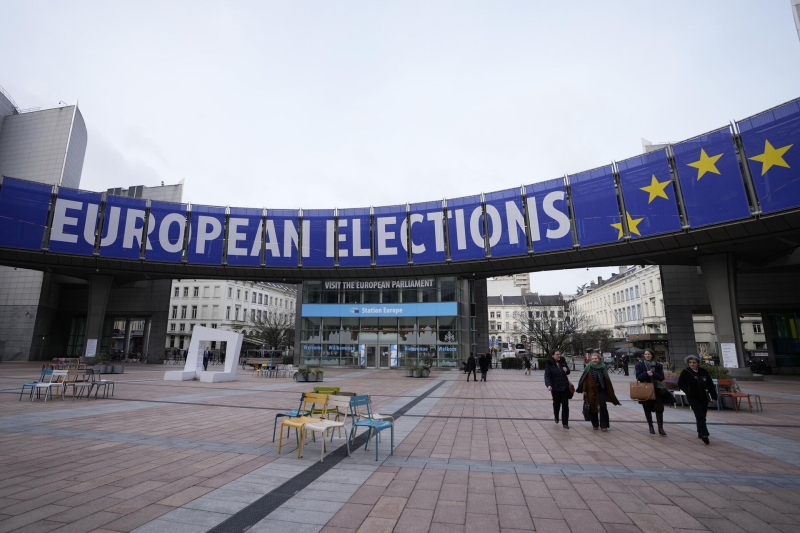 Один против "коалиции лжи". Европа столкнулась с новым вызовом