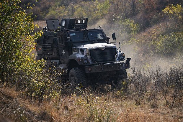 Южнее Селидово ВС РФ продвинулись вдоль северной лесополосы балки Лозовая: сводка из зоны СВО на 14 октября