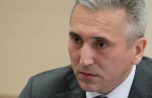 Путин наградил губернатора Тюменской области орденом Александра Невского