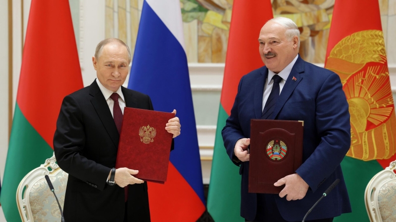 Песков анонсировал встречу Путина и Лукашенко