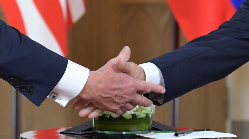 Песков рассказал о перспективах личной встречи Путина и Трампа