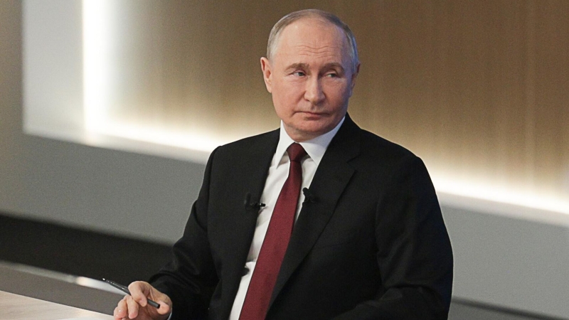 Путин поддержал намерение Николаева участвовать в выборах главы Чувашии