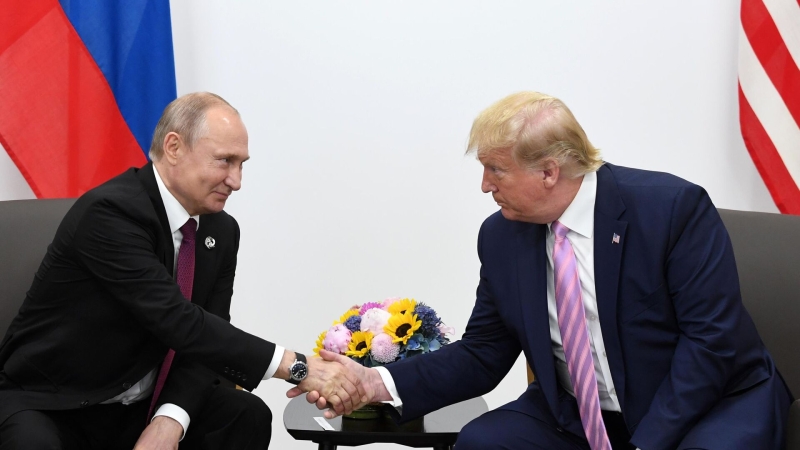 Идет диалог о новом телефонном разговоре Путина и Трампа, заявил Ушаков