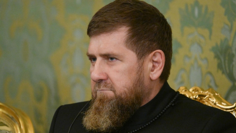 Кадыров принимает участие в переговорах Путина и эмира Катара