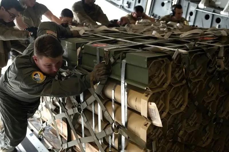 Украинский нардеп: В случае выхода США из переговорного процесса украинская армия протянет всего несколько месяцев