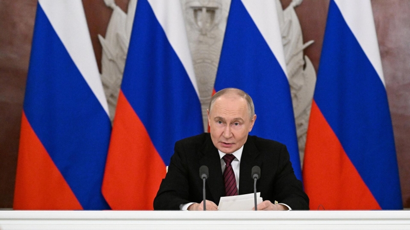 Киев пытался атаковать границы России во время перемирия, заявил Путин