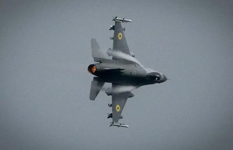 Нидерланды завершают поставку Украине истребителей F-16, последняя партия самолетов прибудет на Украину в понедельник, 26 мая