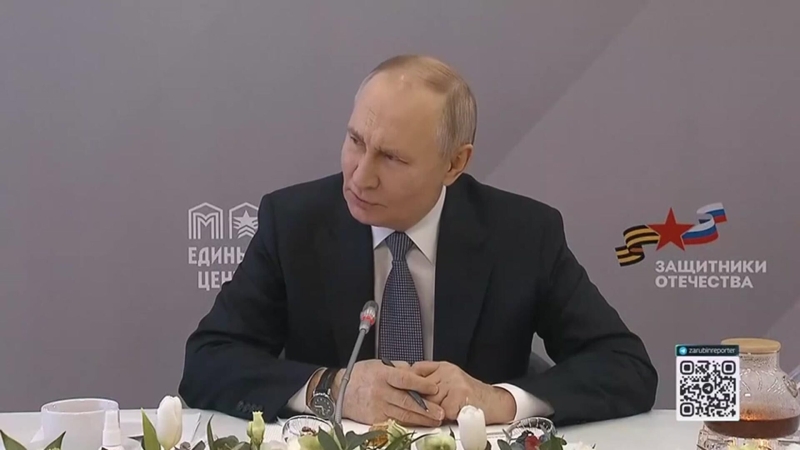 Опубликованы новые кадры поездки Путина в Курскую область