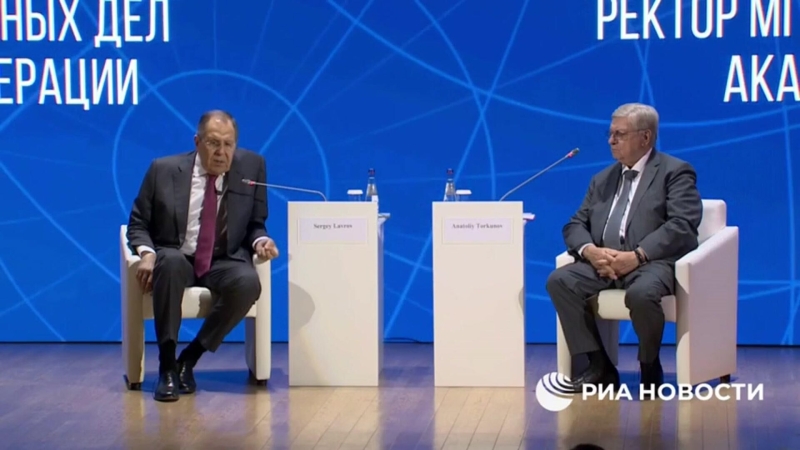 Песков рассказал, когда примут решение о месте переговоров с Украиной