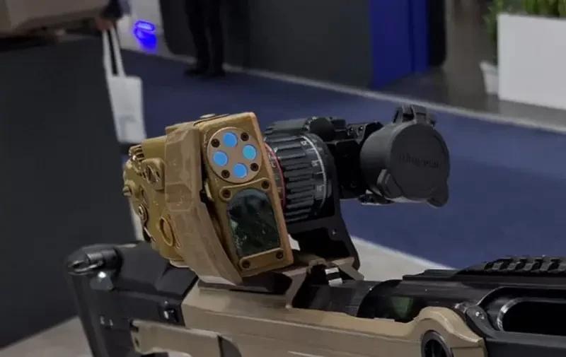 «Применяется как штурмовая винтовка»: Rheinmetall представил новую модификацию ручного гранатомёта SSW40
