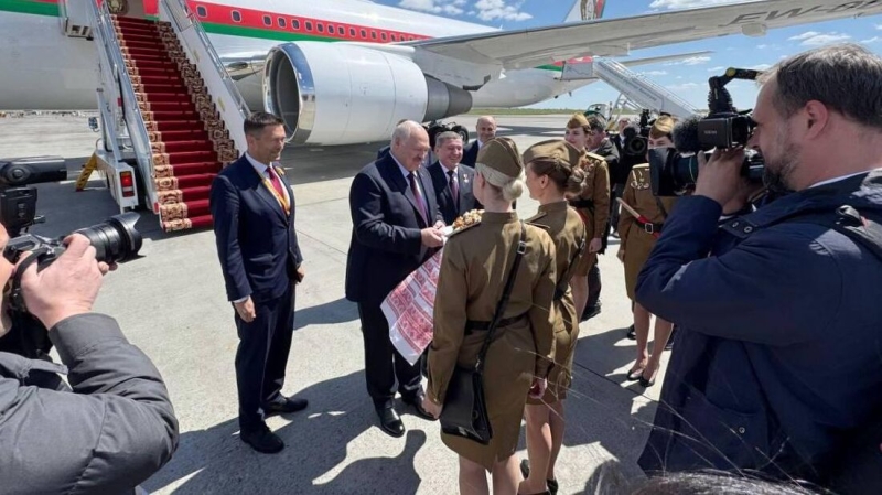 Путин прилетел в Волгоград