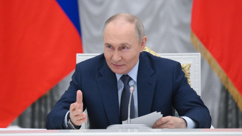 Путин рассказал о проекте "Лидеры России. Политика"