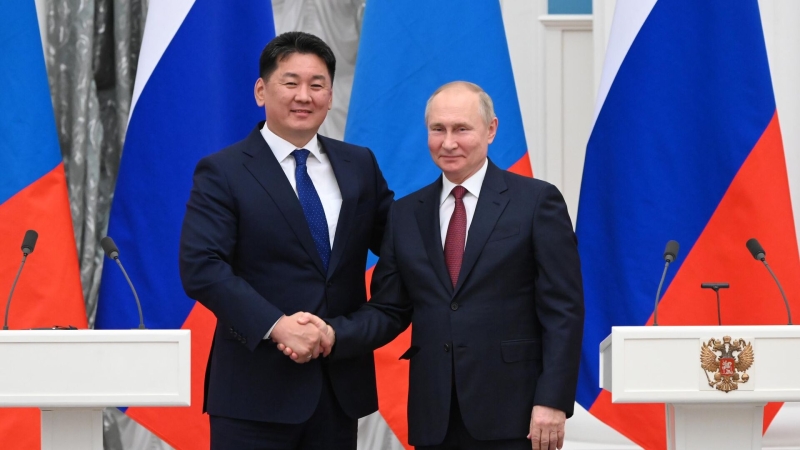 Путина встретился с президентом Монголии