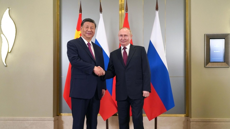 Стал известен состав делегации на переговорах Путина и Си Цзиньпина