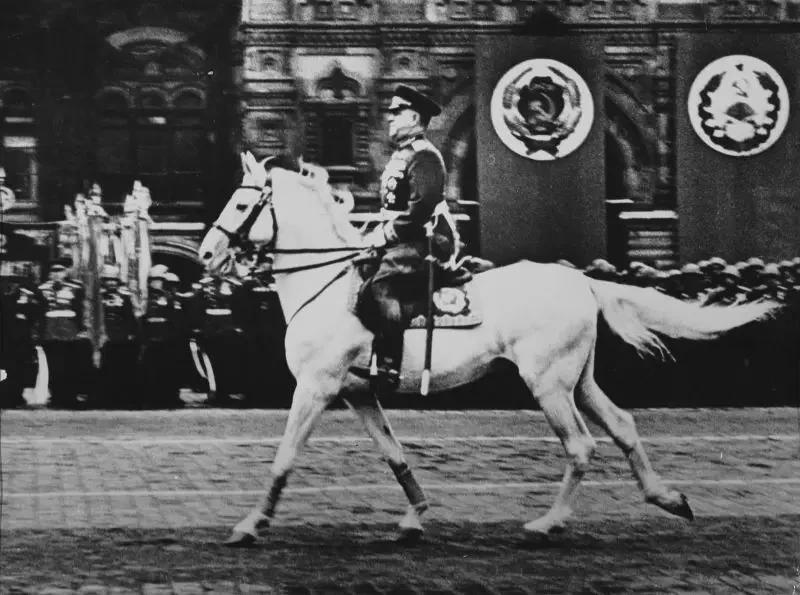 80 лет Священному Параду Победы